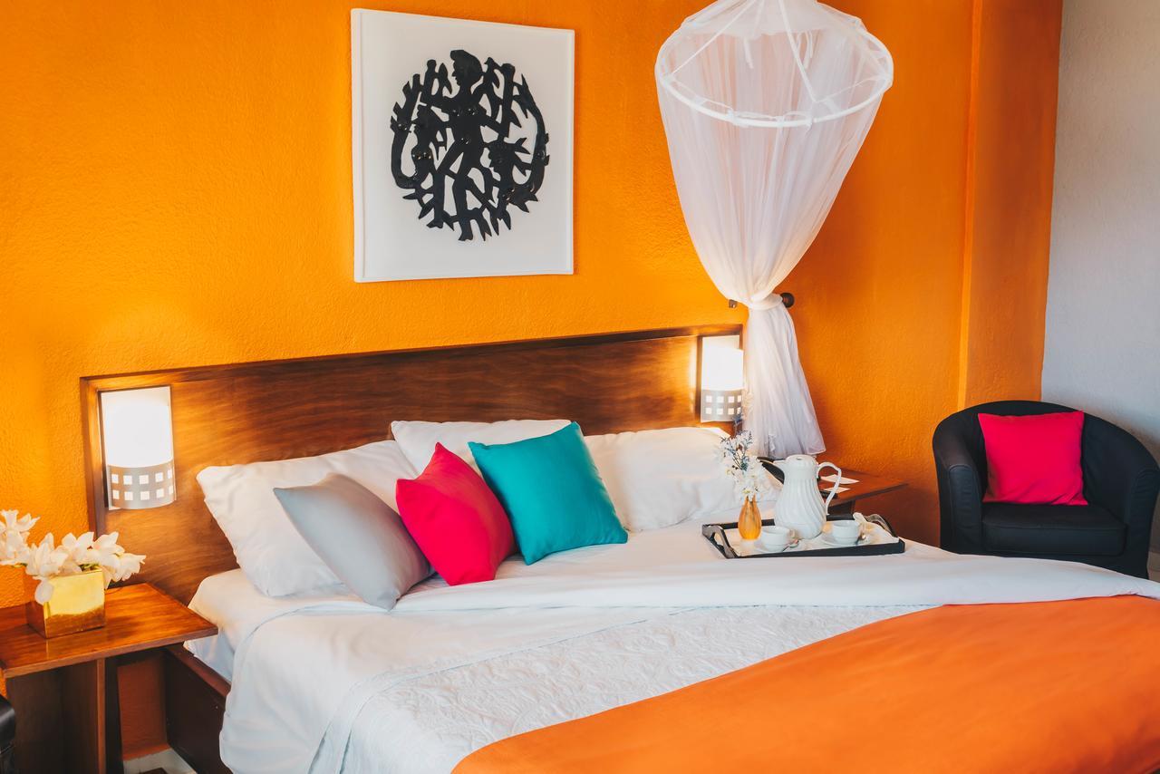 Hotel Montana Petionville Екстер'єр фото